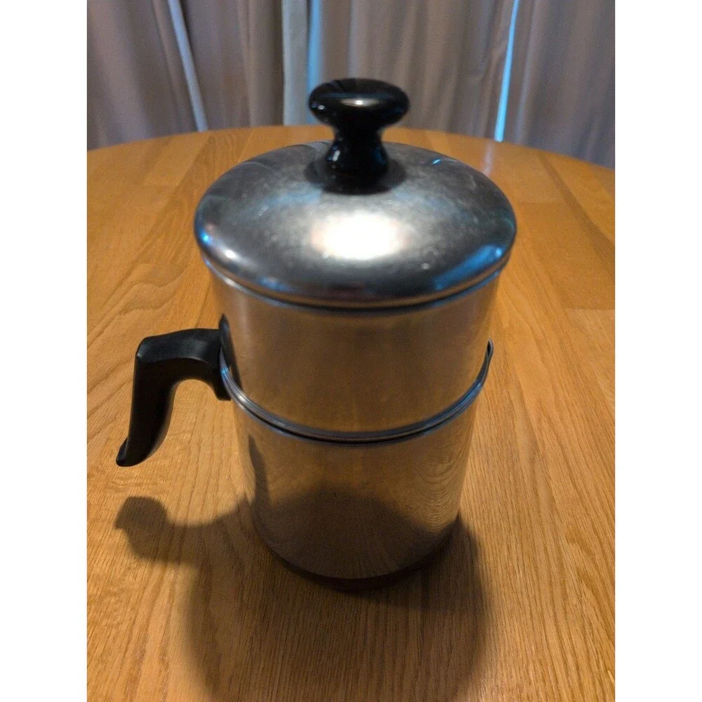 Vintage Revere Ware 4-Cup Drip-O-Lator Copper Bottom Coffee Maker (1946–1968)